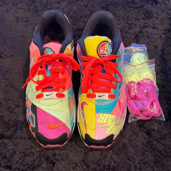 Today Sale ‼️  NIKE Air Max Multicolor Sneakers - Picture 4 of 11